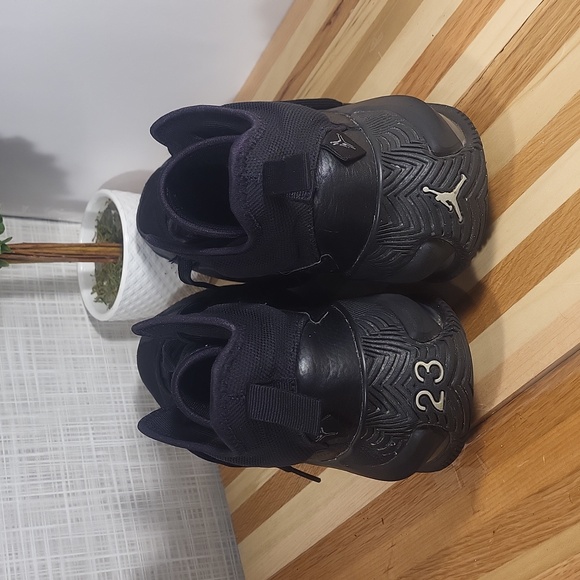 Jordan Stay Loyal 2, Black Metallic, Basketball Shoes - Picture 3 of 6